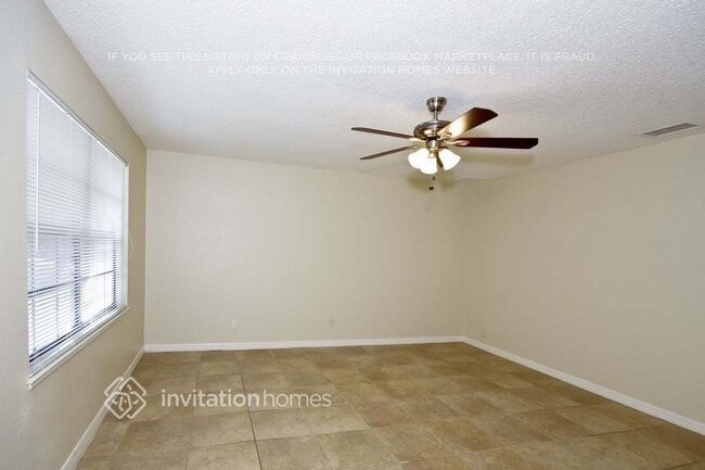 Photo - 192 Groveland Farms Rd