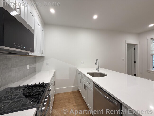 Photo - 406 Columbia St Unit #1