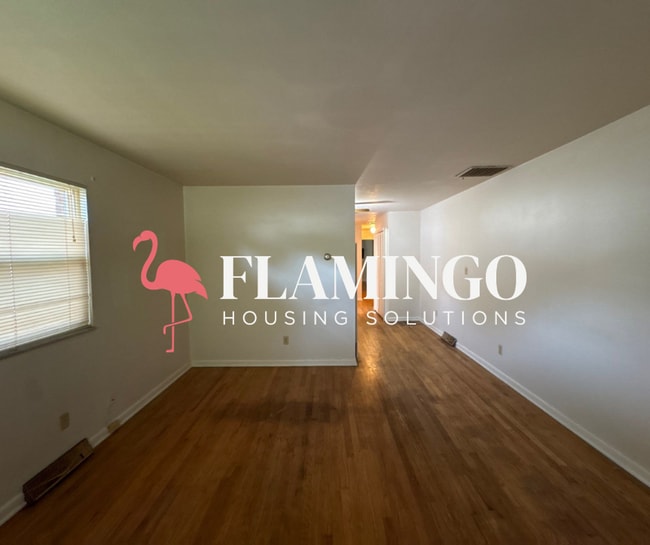 Photo - 4315 Sheller Ave Unit 4315 Sheller Ave.