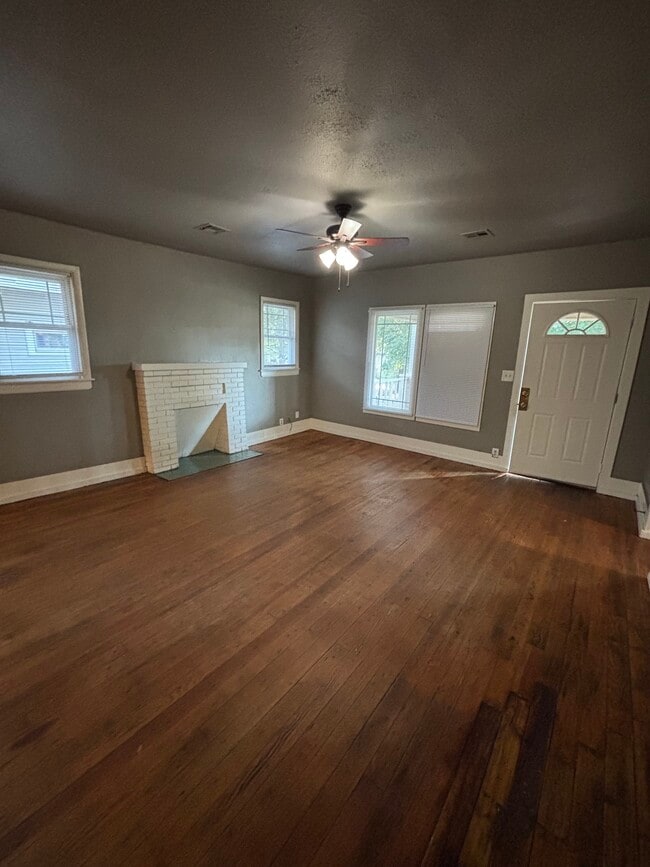 1108 N Cheyenne Ave