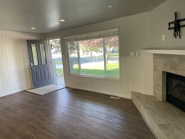 Photo - 7405 S 2200 E Casa