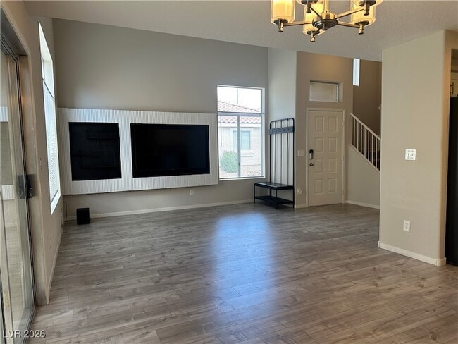 Photo - 2427 Cliffwood Dr