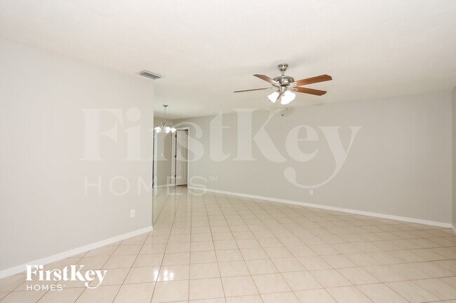 Photo - 3511 SE 1st Pl