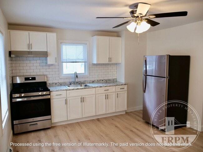 Building Photo - 99 Orange St Unit 1N