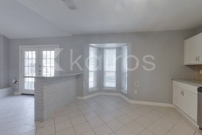 Photo - 4535 Sloangate Dr