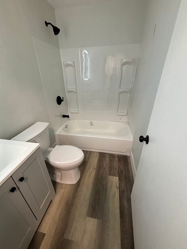 Photo - 1102 Apache Dr Unit 1