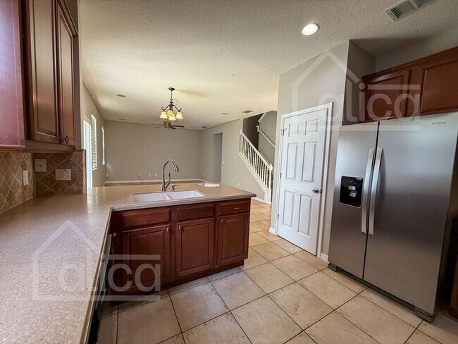 Photo - 109 Whispering Pines Way
