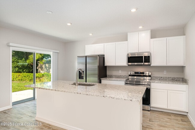 Photo - 6360 Lookout Dr
