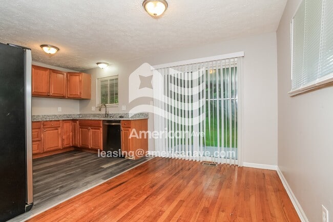 Photo - 5501 Northcutt Pl