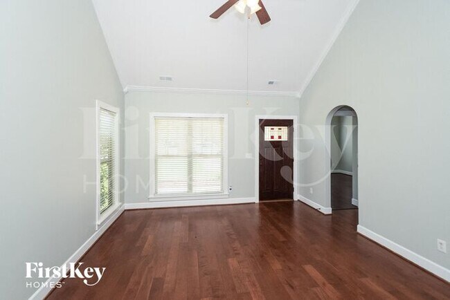 Photo - 136 Creekstone Tr House