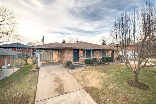 Photo - 10235 Jeffleigh Ln