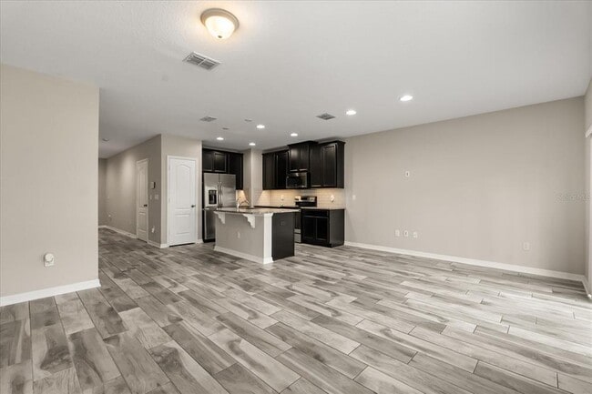 Photo - 1155 Water Iris Wy