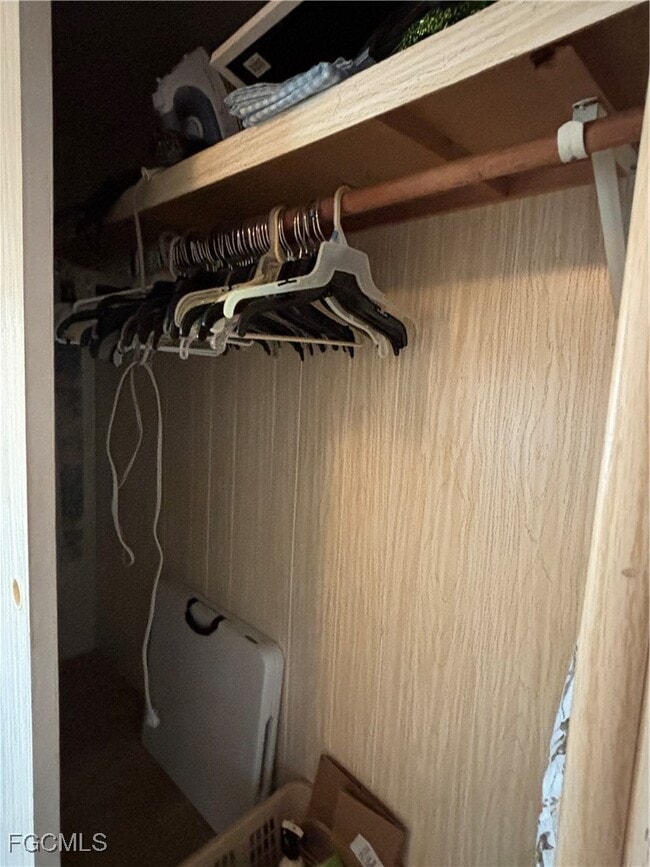 Photo - 207 Harvest Ln