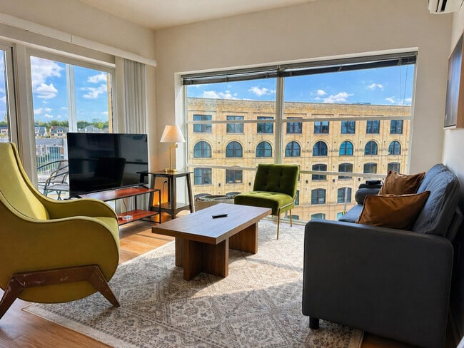 Photo - 1640 N Water St Unit SI ID1379064P
