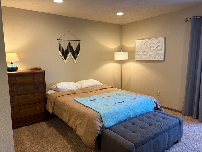Building Photo - 25 Jackson Hole Rd Unit 241