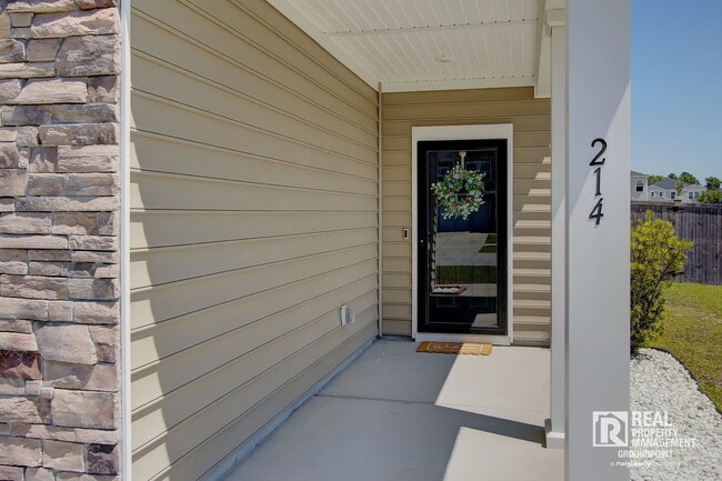 Photo - 214 Honey Horn Dr