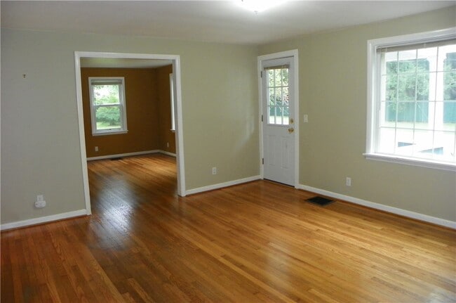 Photo - 1310 Wall Rd