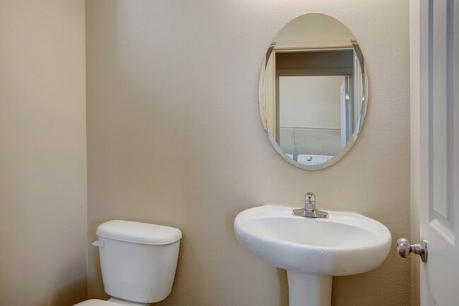 Photo - Brookstone at Edgewater Townhomes