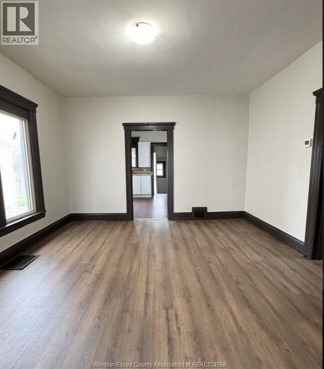 Photo - 1011 Windsor Ave