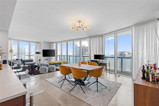 Building Photo - 465 Brickell Ave Rental