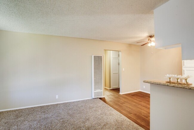 Shadow Mountain Apartments