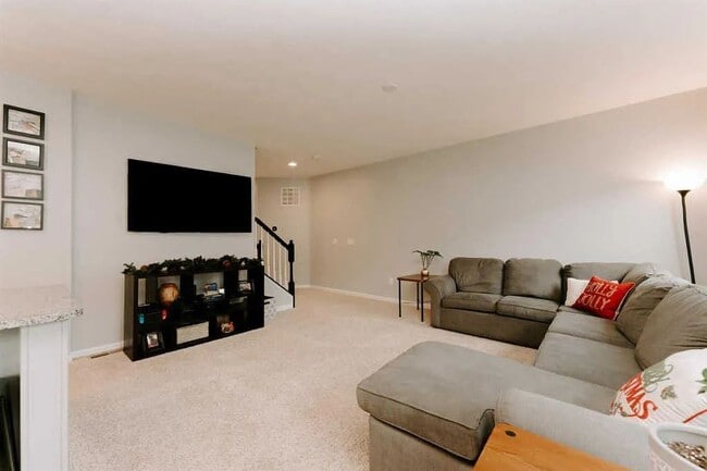 Photo - 3297 Cres Falls Way