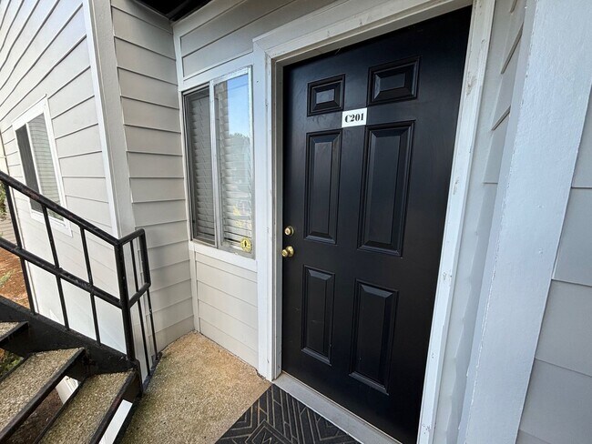 Photo - Village Green C-201