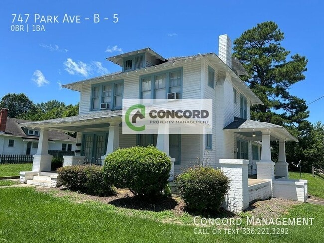 747 Park Ave Unidad 5
