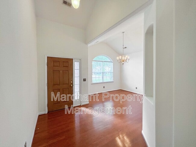 Photo - 404 Spirit Mountain Ln