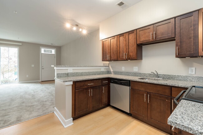 3BR 2.5BA 1463SF