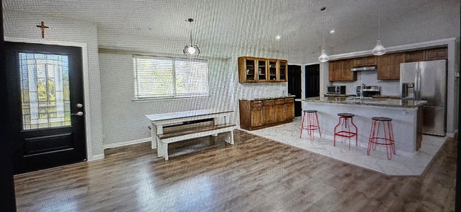 Photo - 15-1888-1888 22nd Ave