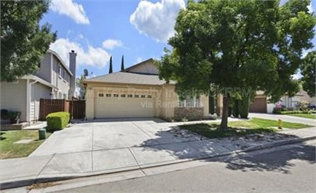 Photo - 1844 Oswego Ct