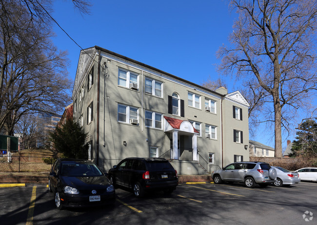 Building Photo - Avondale Apartments