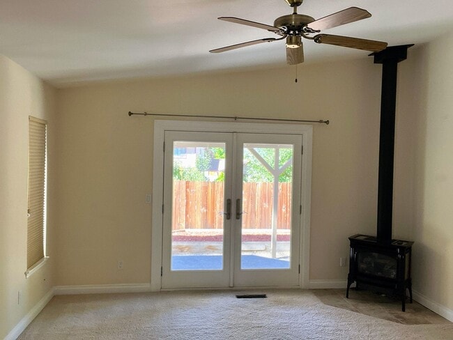 Photo - beautiful home in downtown gardnerville