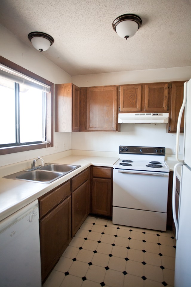 Photo - Spacious duplex just minutes from downtown