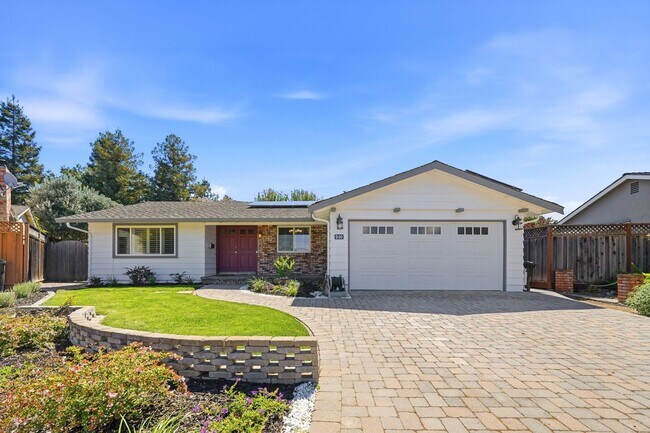 940 Fell Ct