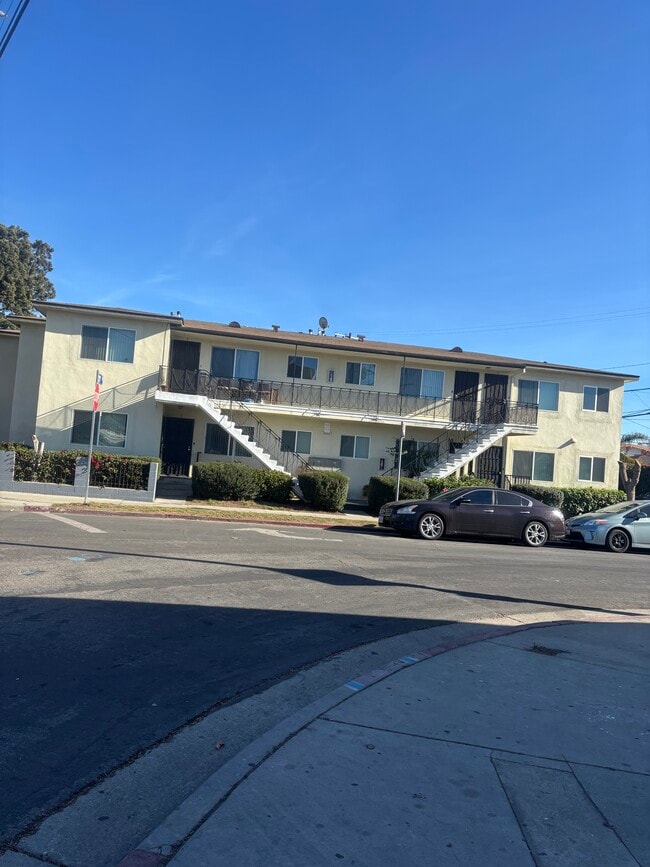 Photo - 1600 S Ridgeley Dr