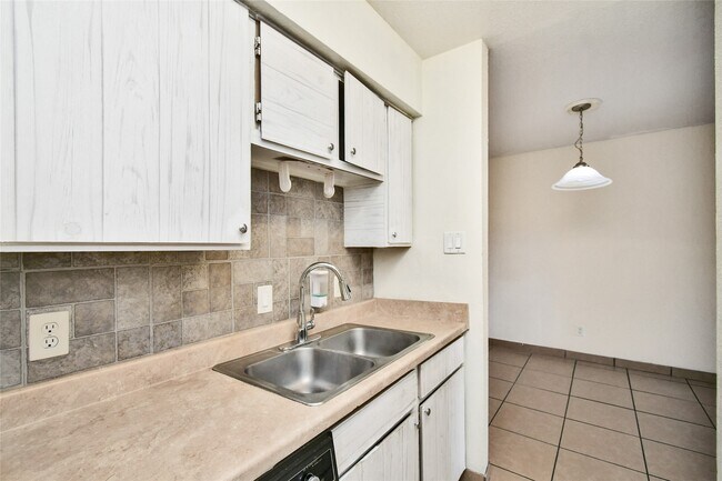 Photo - 10211 Sugar Branch Dr Unit 342