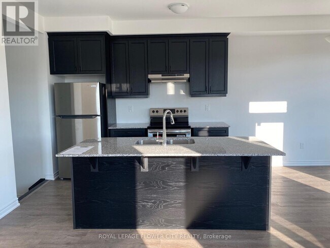 Photo - 210 Histand Trl