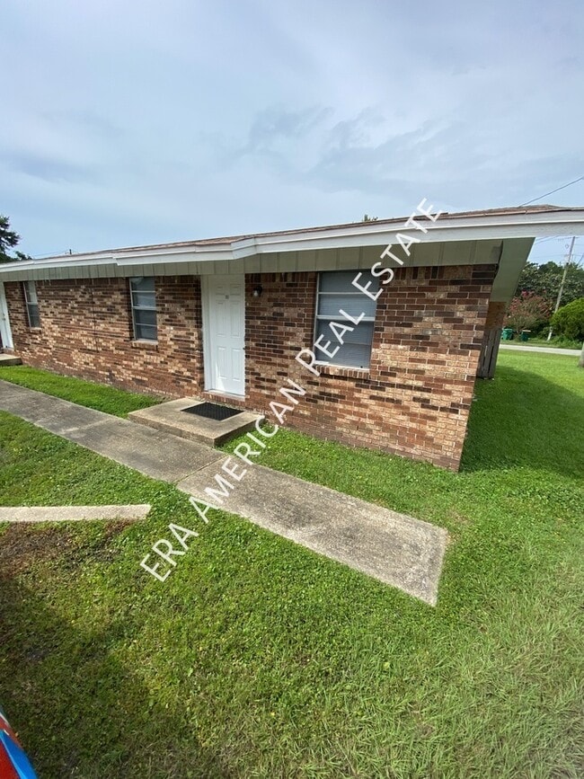Building Photo - 74 2nd Ave Unit 74 2nd Avenue  10
