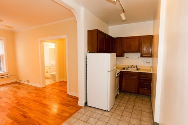 Photo - 457 W Melrose Unit 602