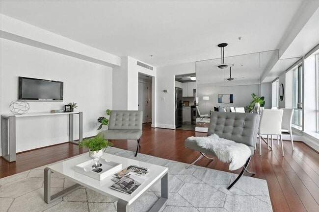 Photo - 197 8th St Unit 501