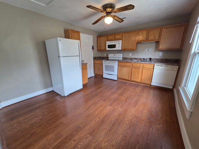 Photo - 3408 Bainbridge Blvd