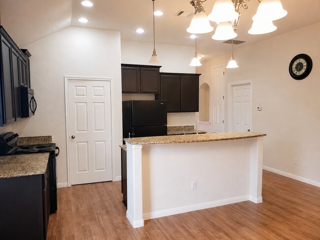 Photo - 13009 Ring Dr