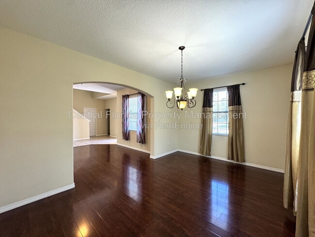 Photo - 2890 Spring Breeze Way