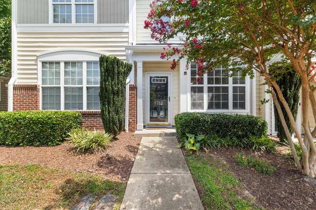 Photo - 5712 Clearbay Ln