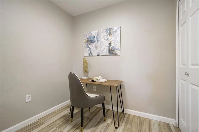 Photo - UNIT 2064 Unit 2064