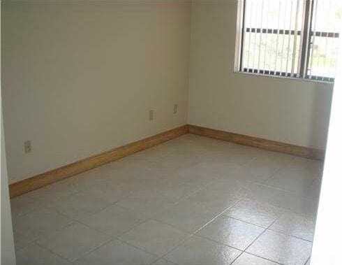 Photo - 7230 NW 179th St Unidad #202