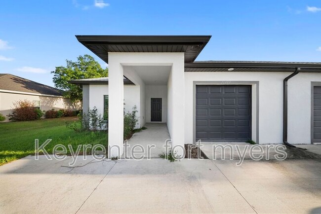 Photo - 26483 Sandhill Blvd