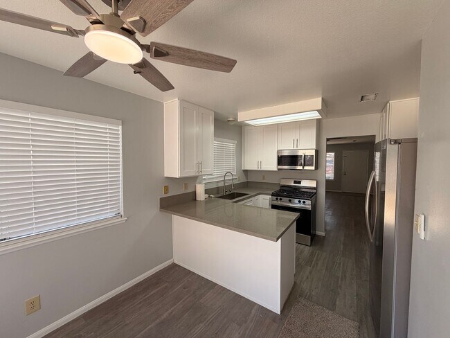 Photo - Welcome to this charming single-story home located in the Sunrise Manor!